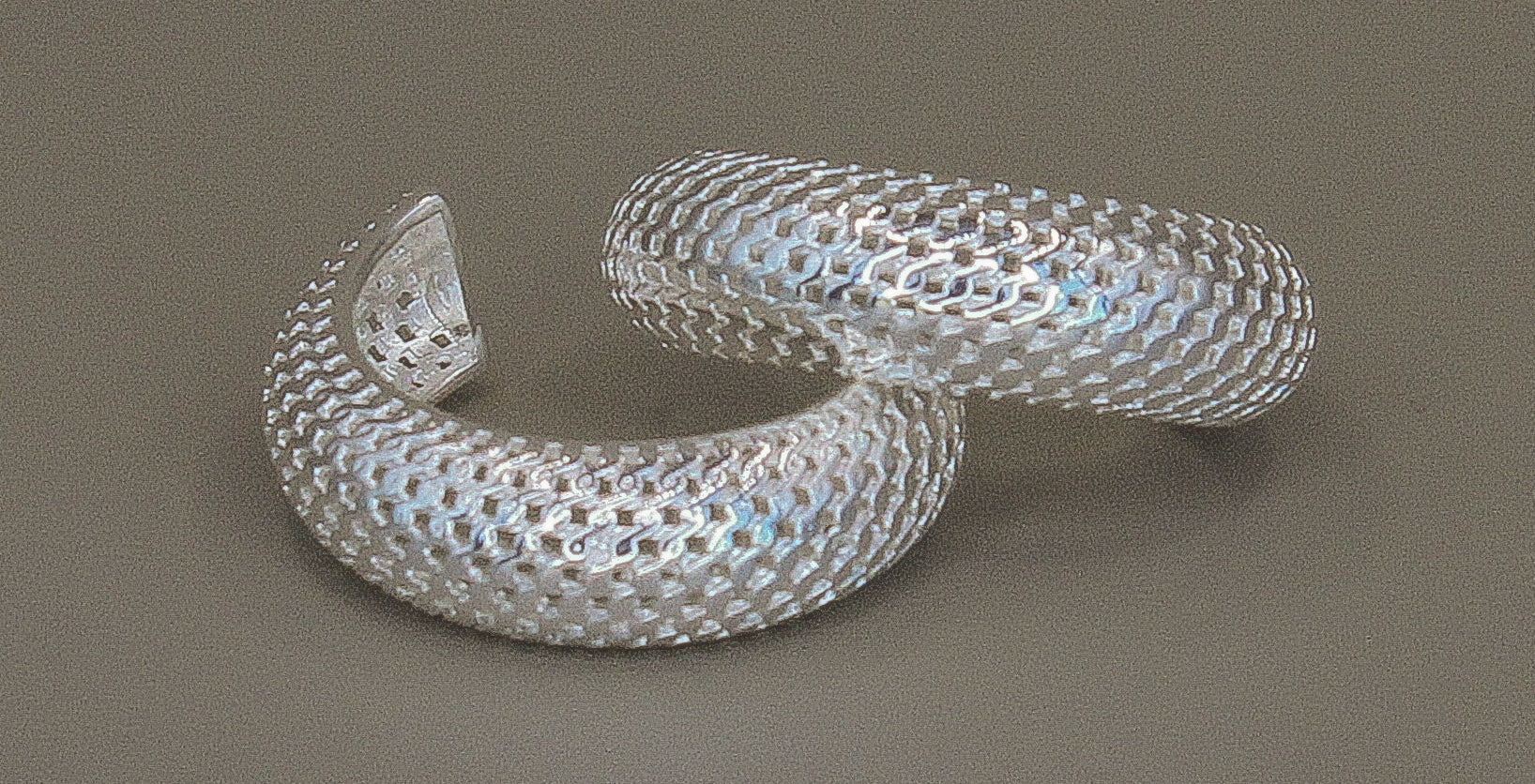 ARGOLA DE PRATA 925