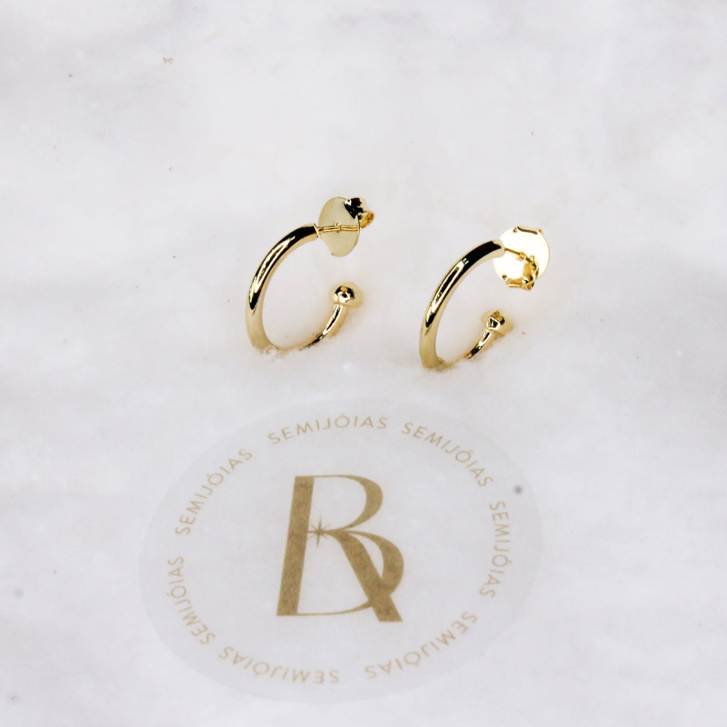 Argola Ponto Banhada à Ouro 18k - Romilda Borges - cod: AR09