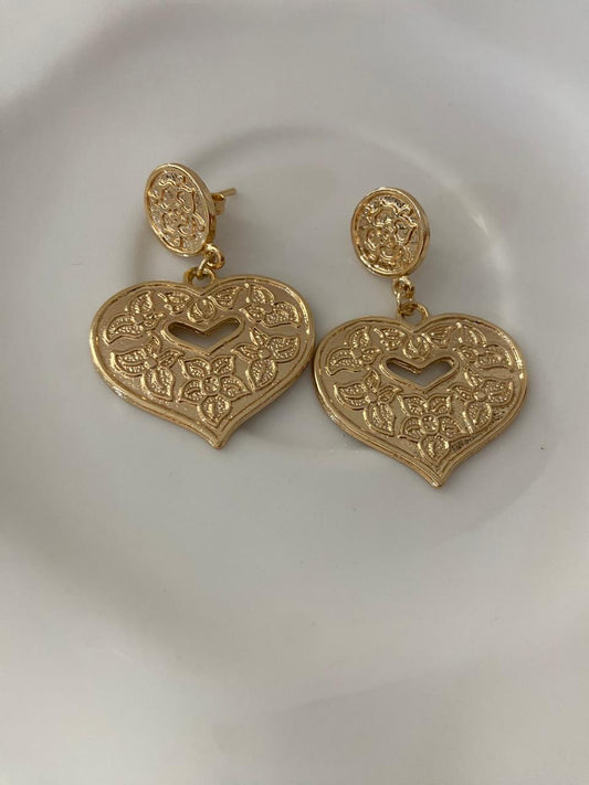 Brinco Love coração Banhado à Ouro 18k - Romilda Borges - cod: BR61