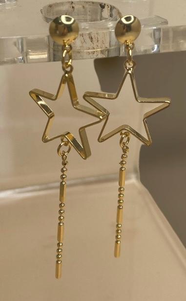 Brinco Pendurado Estrela Banhado à Ouro 18k - F43.1 - Romilda Borges